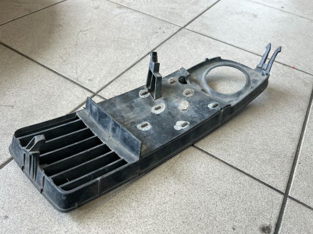 bontott AUDI A6 C5 Bal Ködlámpa Rács