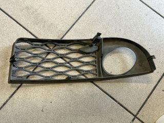 bontott AUDI A6 C5 Bal Ködlámpa Rács