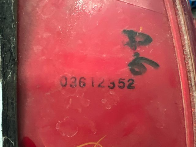 bontott AUDI A6 C5 Bal Külső Hátsó Lámpa