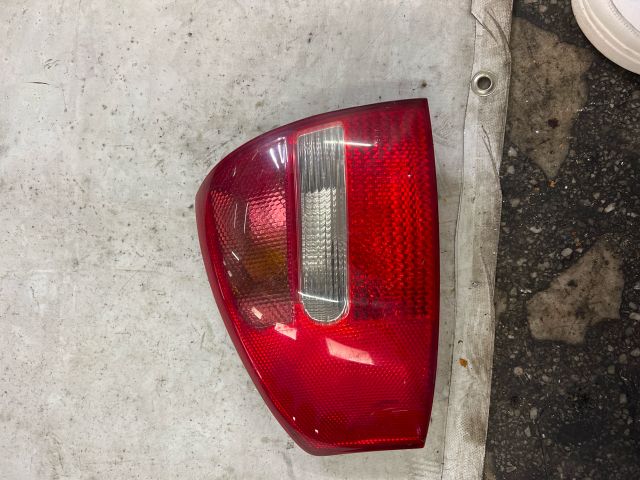 bontott AUDI A6 C5 Bal Külső Hátsó Lámpa