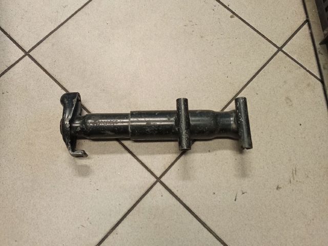 bontott AUDI A6 C5 Bal Lökhárító Tartó Nyúlványvég