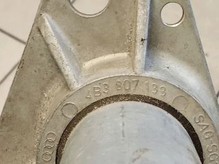 bontott AUDI A6 C5 Bal Lökhárító Tartó Nyúlványvég