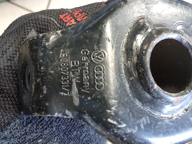 bontott AUDI A6 C5 Bal Lökhárító Tartó Nyúlványvég