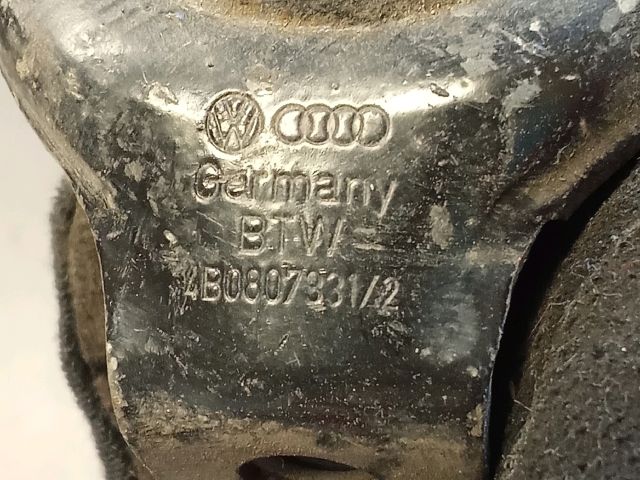 bontott AUDI A6 C5 Bal Lökhárító Tartó Nyúlványvég