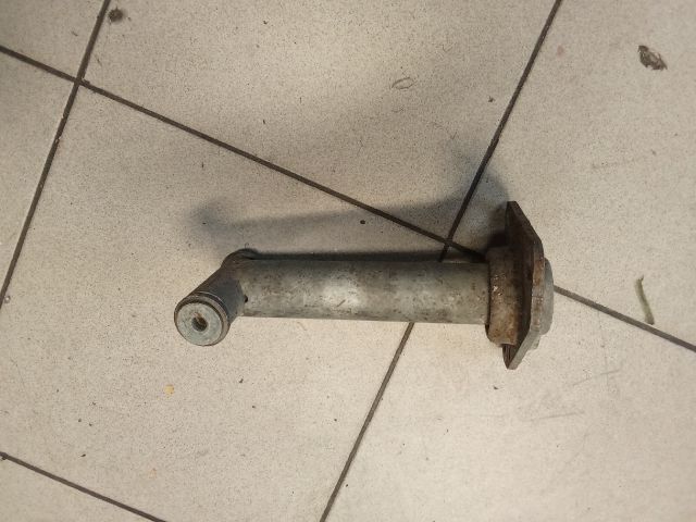 bontott AUDI A6 C5 Bal Lökhárító Tartó Nyúlványvég