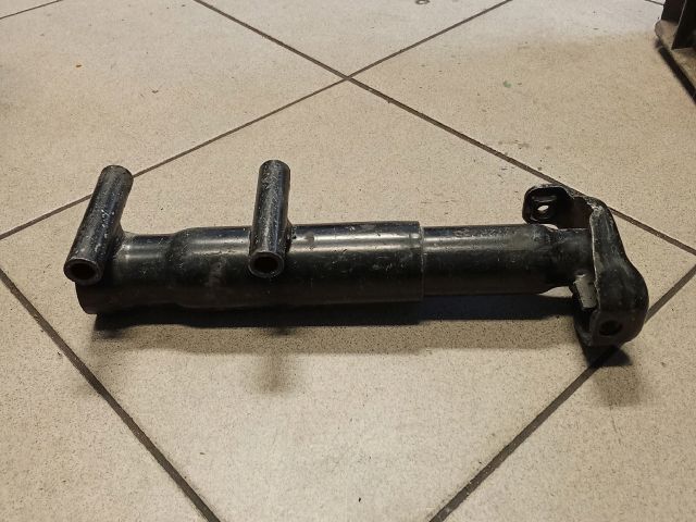 bontott AUDI A6 C5 Bal Lökhárító Tartó Nyúlványvég