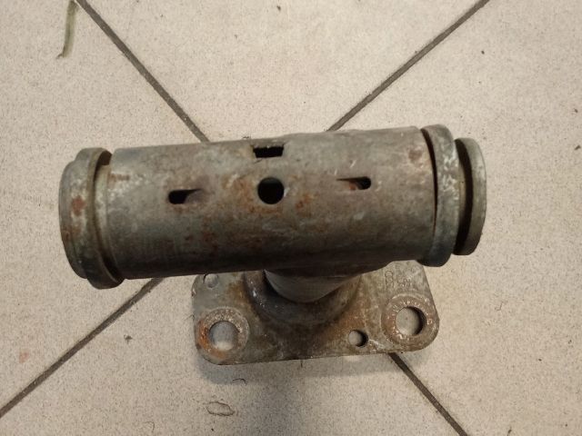 bontott AUDI A6 C5 Bal Lökhárító Tartó Nyúlványvég