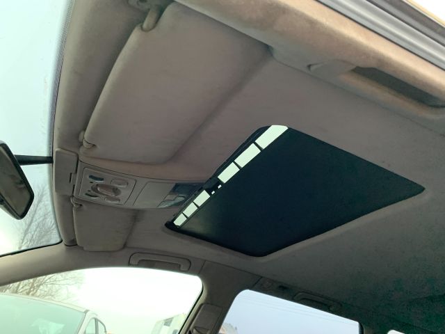 bontott AUDI A6 C5 Bal Napellenző