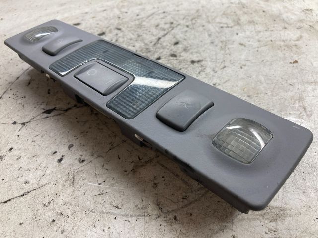 bontott AUDI A6 C5 Beltér Világítás Első