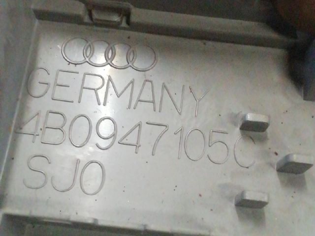 bontott AUDI A6 C5 Beltér Világítás Első