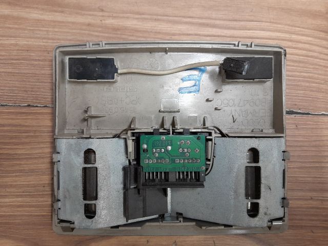 bontott AUDI A6 C5 Beltér Világítás Első