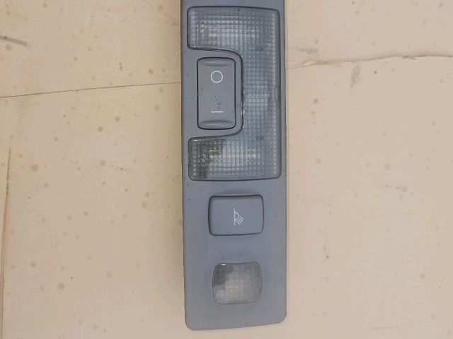 bontott AUDI A6 C5 Beltér Világítás Hátsó