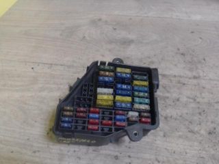 bontott AUDI A6 C5 Biztosítéktábla Utastér