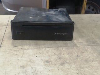 bontott AUDI A6 C5 CD / DVD Tár