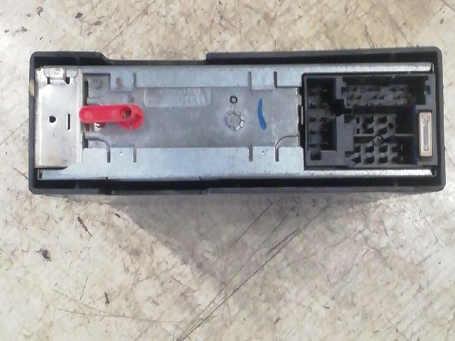 bontott AUDI A6 C5 CD / DVD Tár