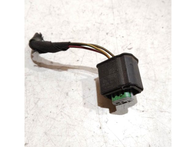 bontott AUDI A6 C5 Csatlakozó