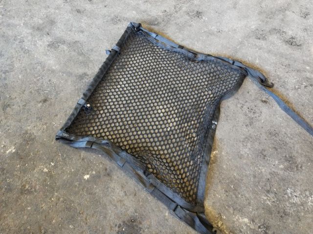 bontott AUDI A6 C5 Csomagtér Háló