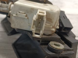 bontott AUDI A6 C5 Csomagtér Nyitó Kar / Gomb