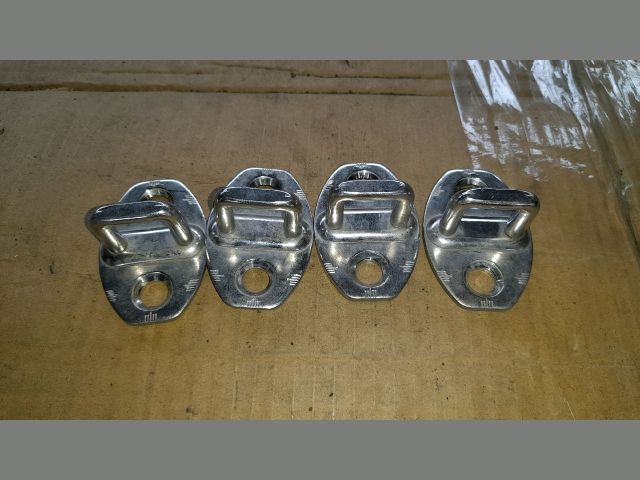 bontott AUDI A6 C5 Csomagtérajtó Ajtóbehúzó