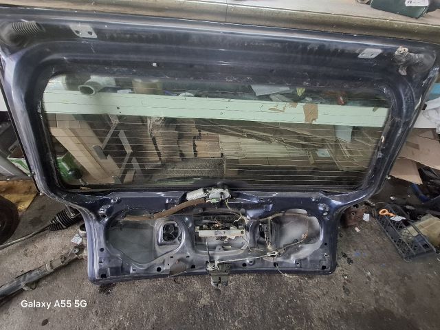 bontott AUDI A6 C5 Csomagtérajtó (Részeivel)