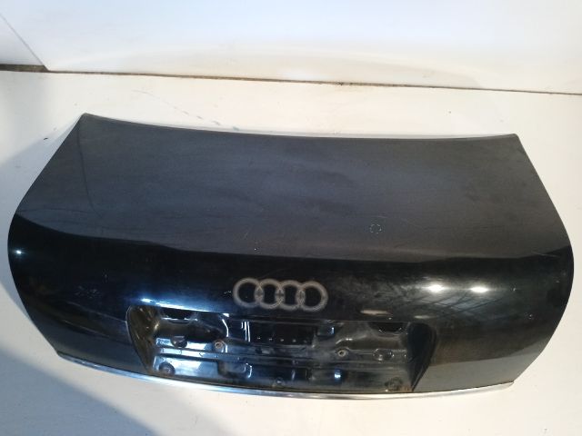 bontott AUDI A6 C5 Csomagtérajtó (Üres lemez)