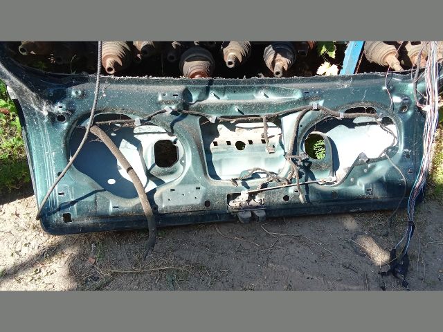 bontott AUDI A6 C5 Csomagtérajtó (Üres lemez)