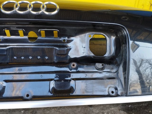 bontott AUDI A6 C5 Csomagtérajtó (Üres lemez)