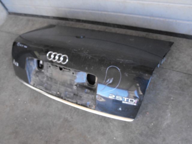 bontott AUDI A6 C5 Csomagtérajtó (Üres lemez)