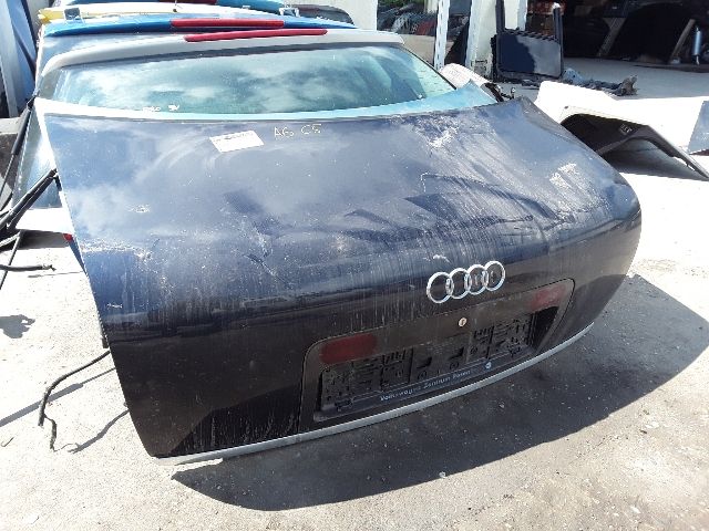 bontott AUDI A6 C5 Csomagtérajtó (Üres lemez)