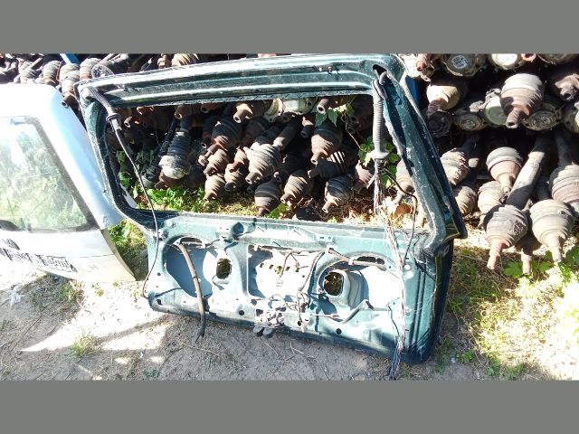 bontott AUDI A6 C5 Csomagtérajtó (Üres lemez)