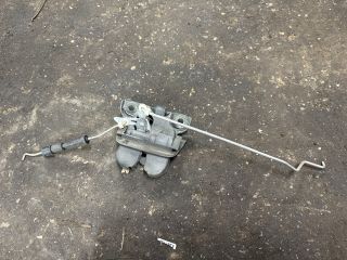 bontott AUDI A6 C5 Csomagtérajtó Zárszerkezet