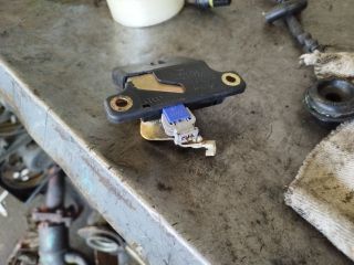 bontott AUDI A6 C5 Csomagtérajtó Zárszerkezet