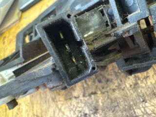 bontott AUDI A6 C5 Csomagtérajtó Zárszerkezet