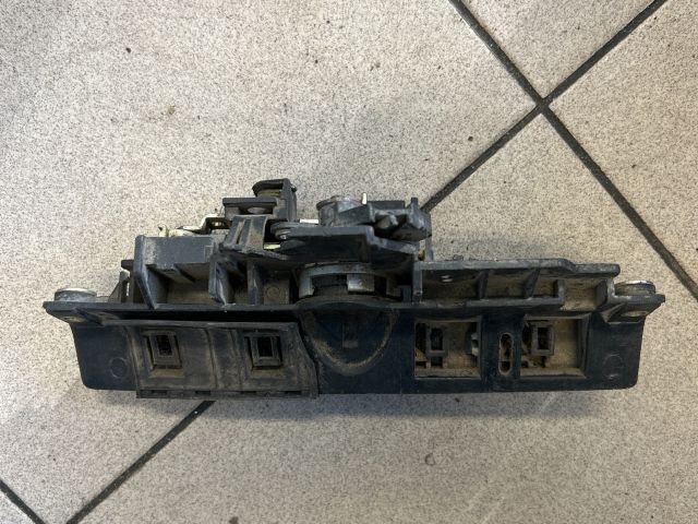 bontott AUDI A6 C5 Csomagtérajtó Zárszerkezet