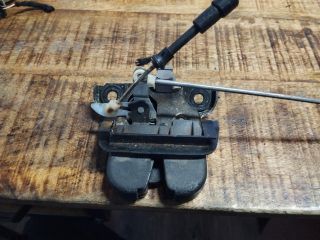 bontott AUDI A6 C5 Csomagtérajtó Zárszerkezet