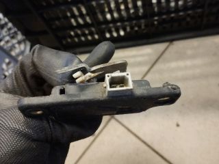 bontott AUDI A6 C5 Csomagtérajtó Zárszerkezet