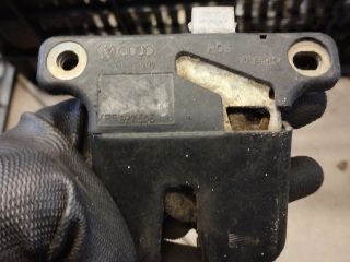 bontott AUDI A6 C5 Csomagtérajtó Zárszerkezet