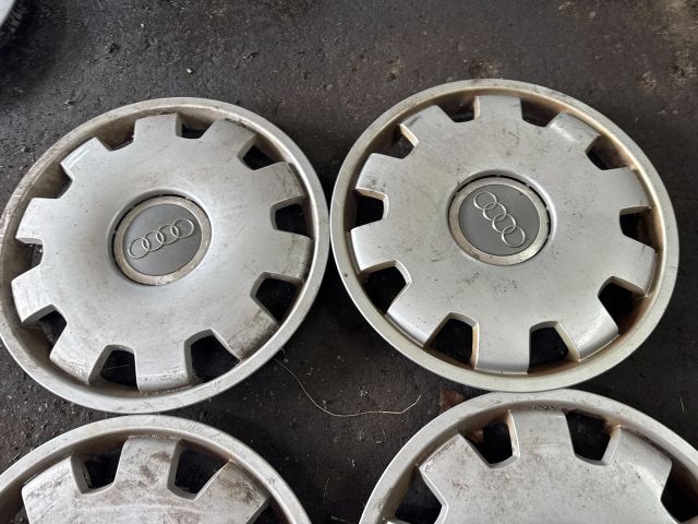 bontott AUDI A6 C5 Dísztárcsa Szett