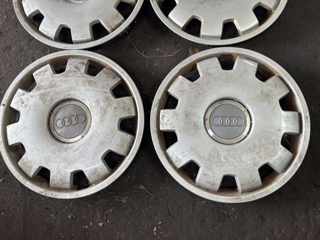 bontott AUDI A6 C5 Dísztárcsa Szett
