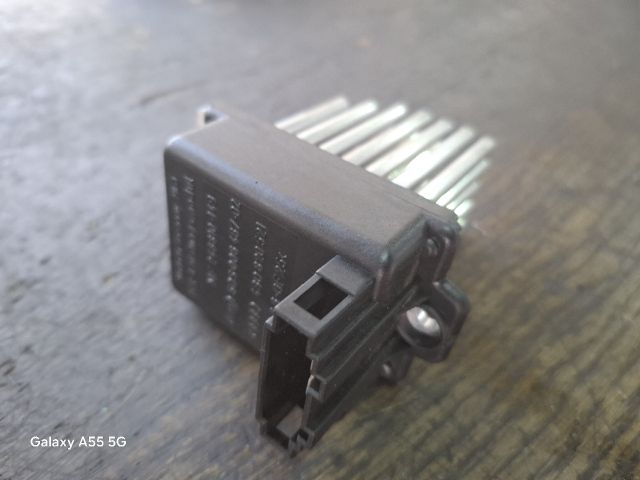 bontott AUDI A6 C5 Előtét Ellenállás Fűtőmotor