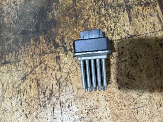 bontott AUDI A6 C5 Előtét Ellenállás Fűtőmotor