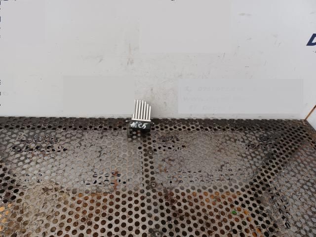 bontott AUDI A6 C5 Előtét Ellenállás Fűtőmotor