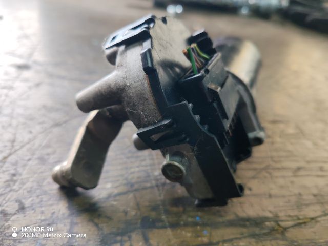 bontott AUDI A6 C5 Első Ablaktörlő Motor