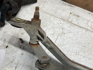 bontott AUDI A6 C5 Első Ablaktörlő Szerkezet Motorral