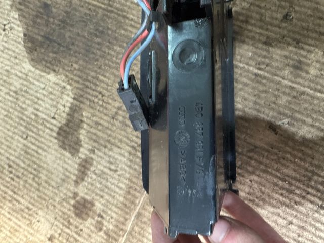 bontott AUDI A6 C5 Első Hamutartó