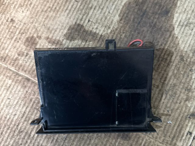 bontott AUDI A6 C5 Első Hamutartó