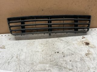 bontott AUDI A6 C5 Első Lökhárító Alsó Középső Díszrács