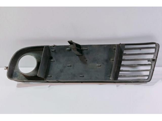 bontott AUDI A6 C5 Első Lökhárító Jobb Díszrács