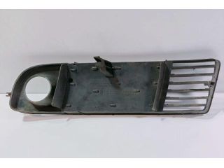 bontott AUDI A6 C5 Első Lökhárító Jobb Díszrács