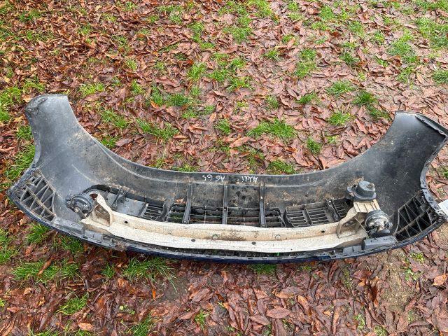 bontott AUDI A6 C5 Első Lökhárító (Részeivel)